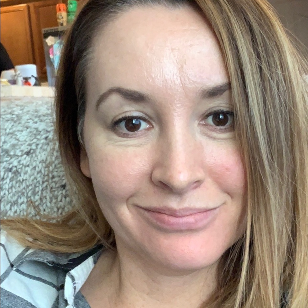 Meet your Posher, Erica